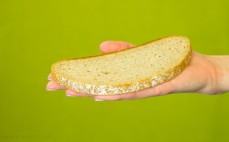 Kromka chleba sitkowego