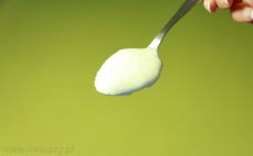 Łyżka jogurtu z kokosem