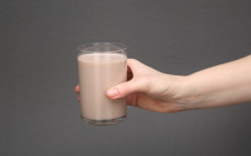 Szklanka napoju mlecznego Bounty