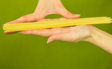 Makaron spaghetti niskowęglowodanowy z dodatkiem psyllium