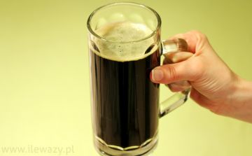 Ile waży Kufel piwa porter - sprawdź kalorie i wagę..
