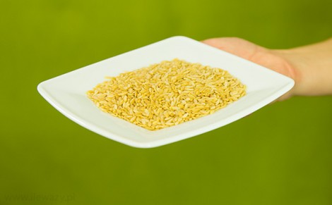 Makaron wysokobiałkowy w kształcie ryżu