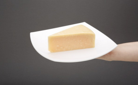 Dziugas - twardy ser podpuszczkowy