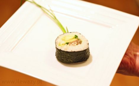 Sushi z tatarem z tuńczyka